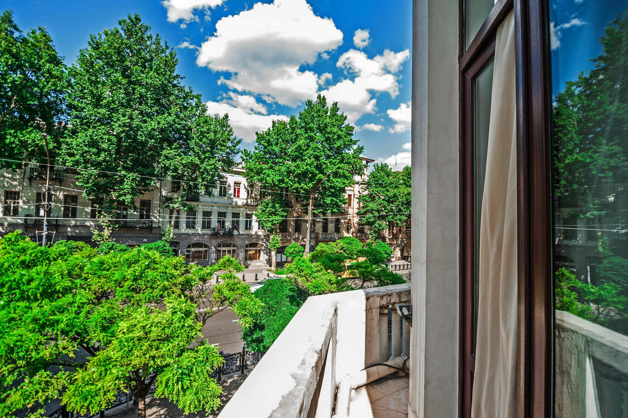 Boombully Boutique-Hotel Tbilisi Exterior foto